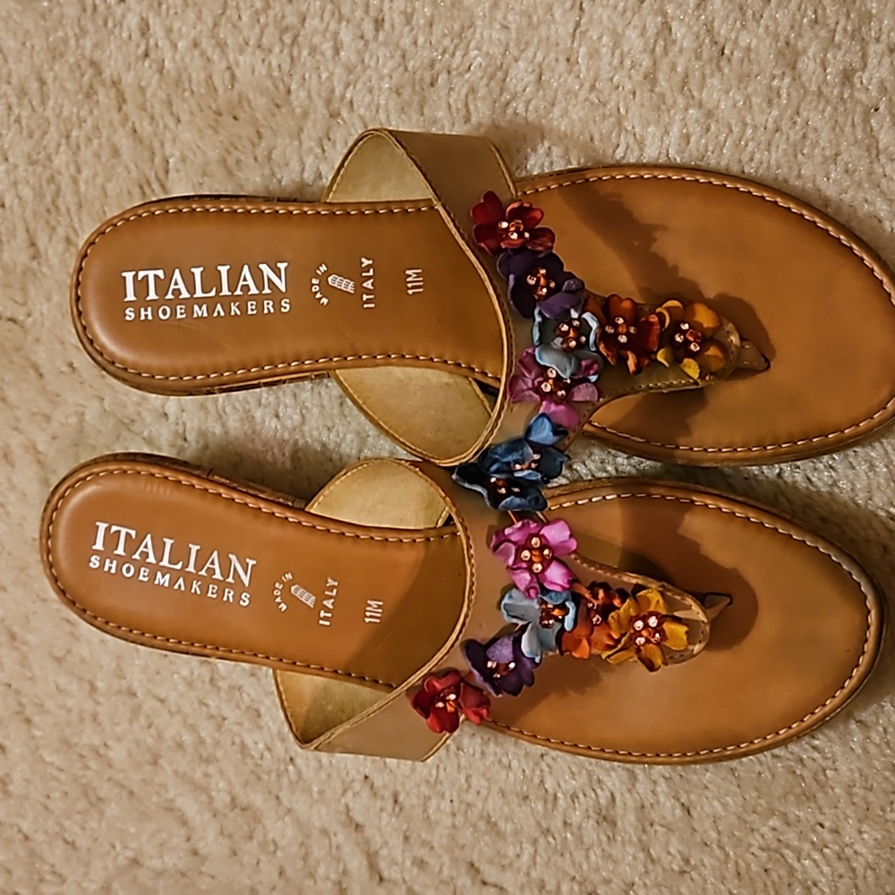 Floral sandals